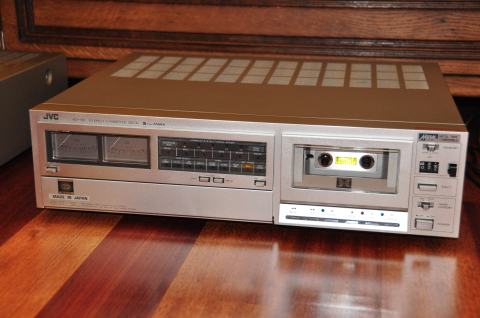 JVC KD-A8